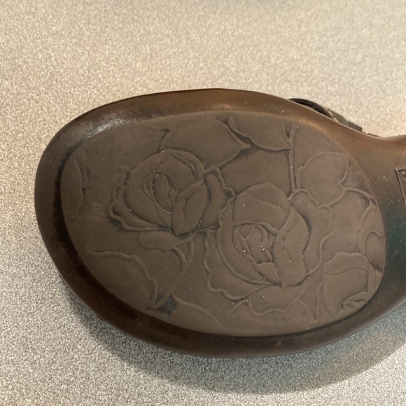 Dockers - women’s leather sandals. Size 6.5 - Picture 10 of 13